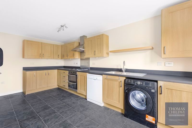 Property photo 3 of 20 Photo 8