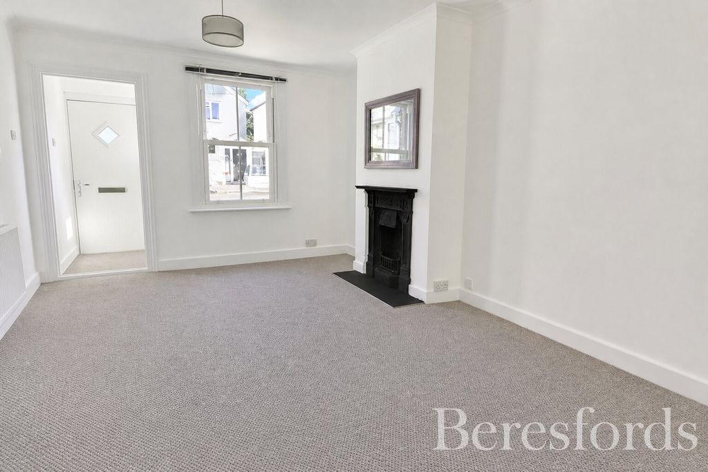 Property photo 3 of 24 Picture No. 07