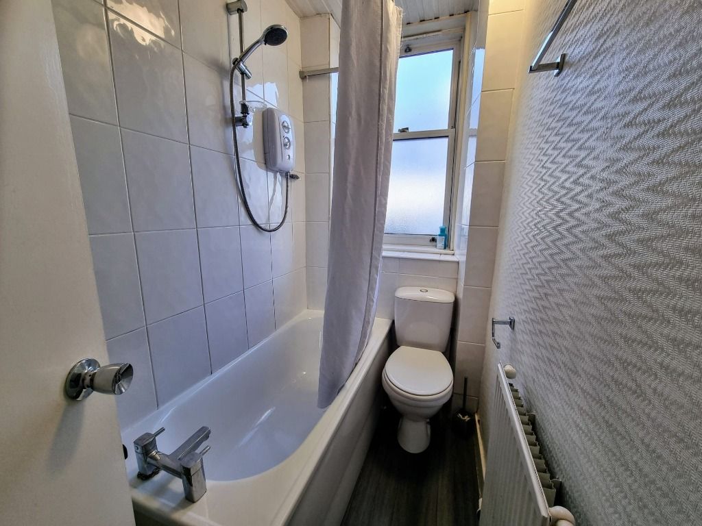 Property photo 3 of 10 Photo 3