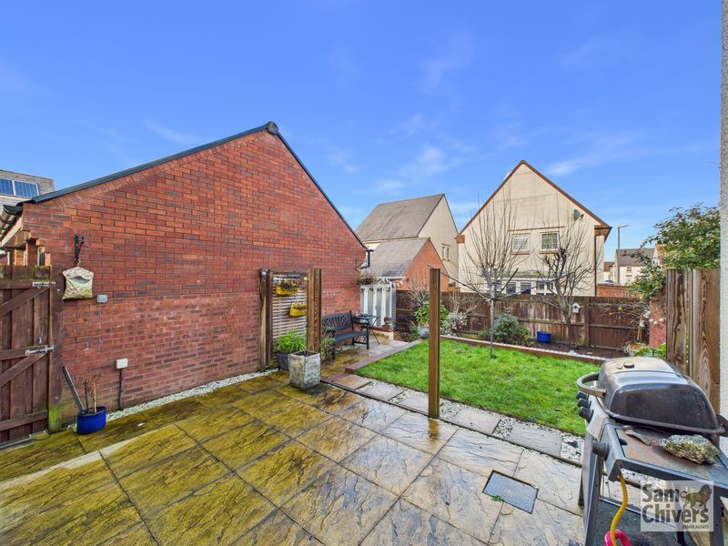 Property photo 2 of 32 Photo 3