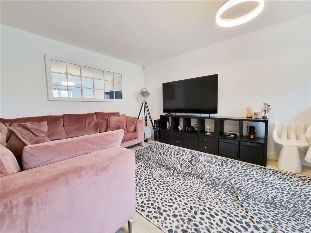 Property photo 3 of 15 Further Aspect: