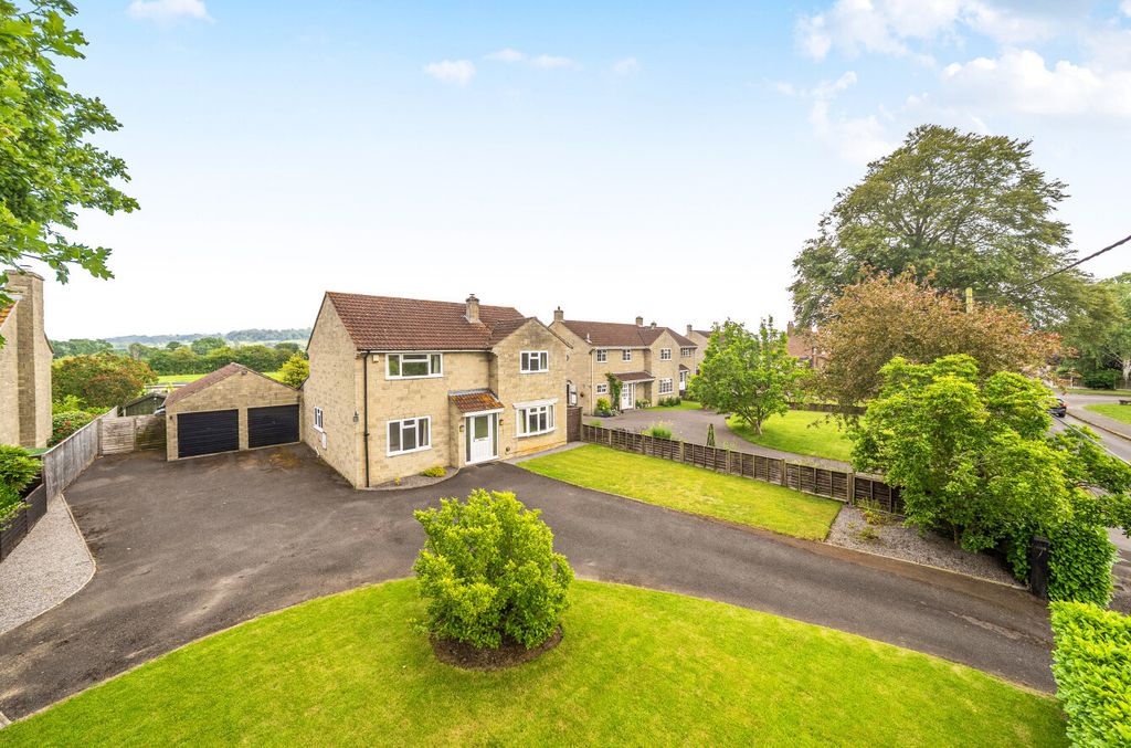 Property photo 1 of 21 1476650-1-6A30189...
