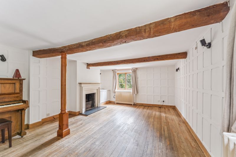Property photo 2 of 16 Photo 11