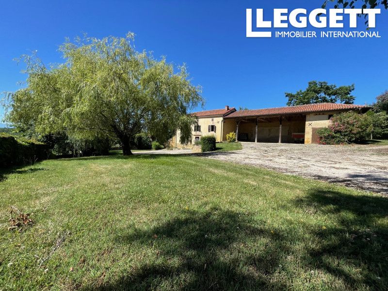 Property photo 2 of 10