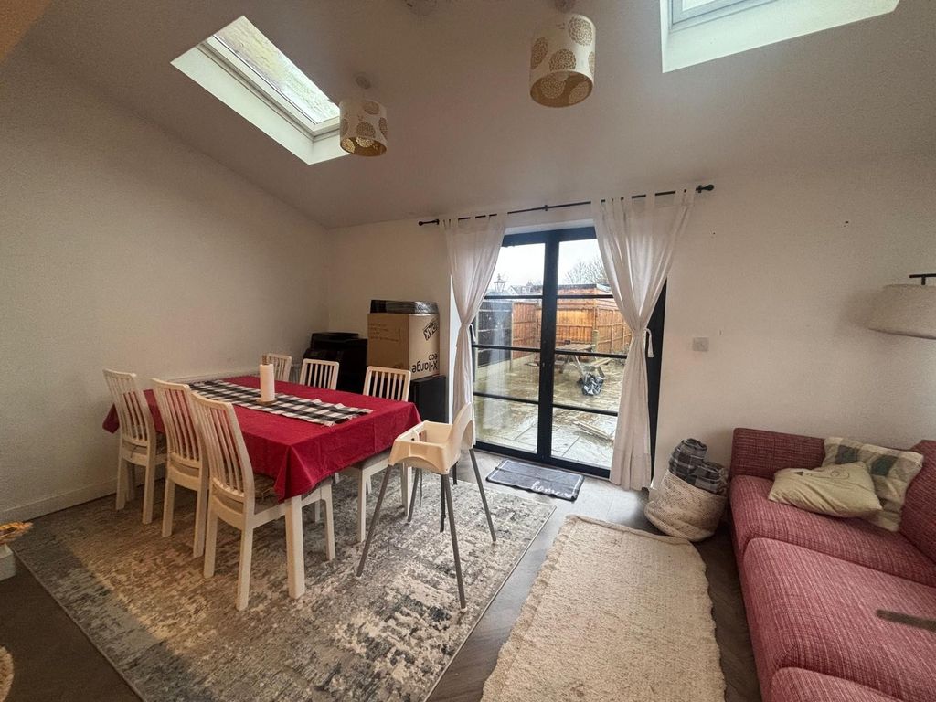 Property photo 2 of 6 Not Specified