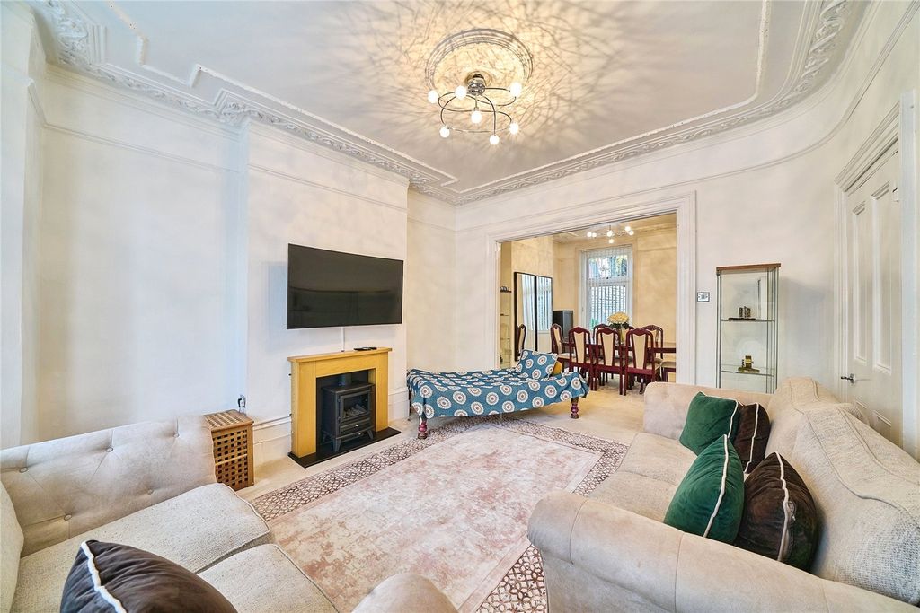 Property photo 1 of 31 Picture No. 20