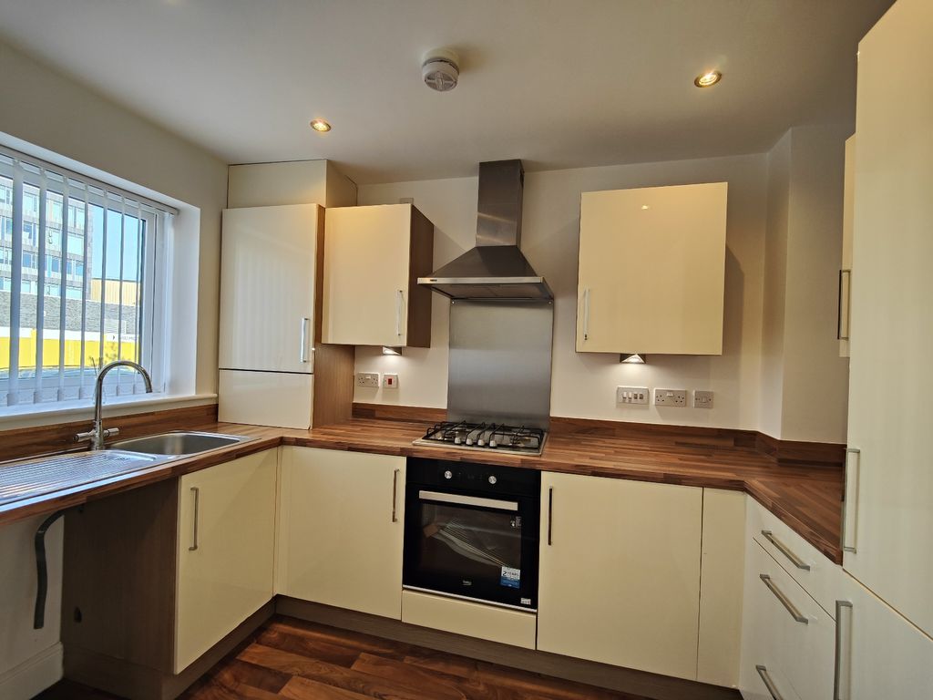 Property photo 2 of 13 0 General