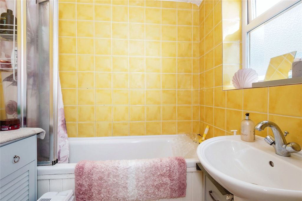 Property photo 2 of 9 Picture 2