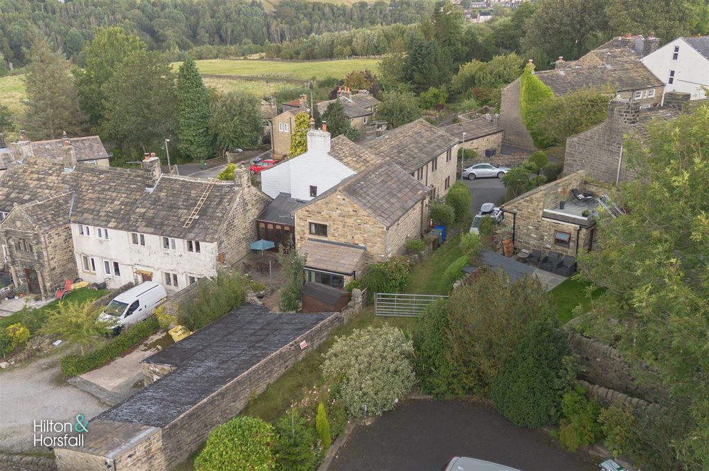 Lane Top Winewall Colne BB8 4 Bed Cottage For Sale 344 950 lane-top-winewall-colne-bb8-4-bed-cottage-for-sale-344-950