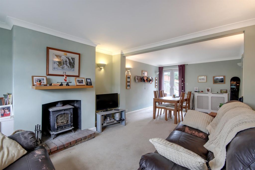 Property photo 2 of 9 64611_006.Jpg