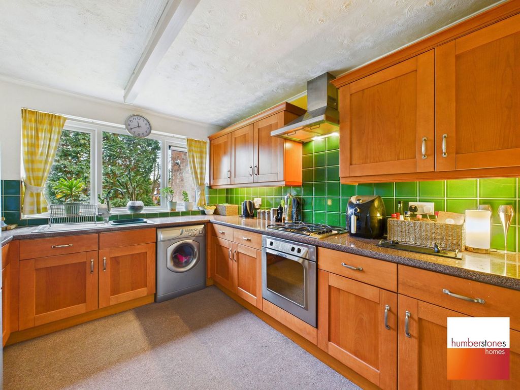 Property photo 3 of 47