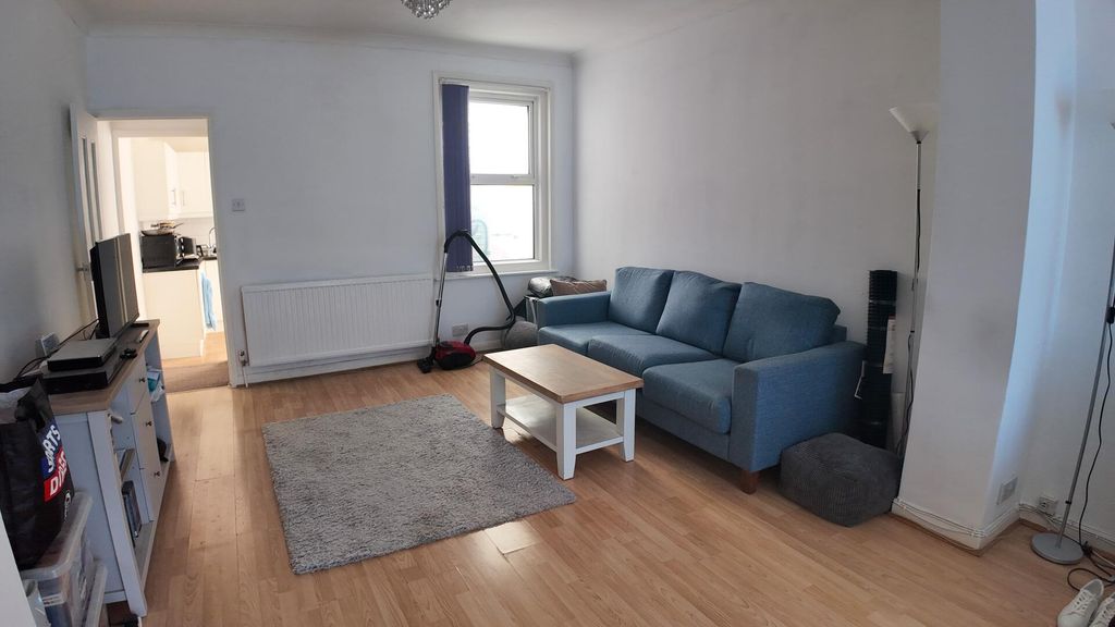 Property photo 2 of 14 Living Room