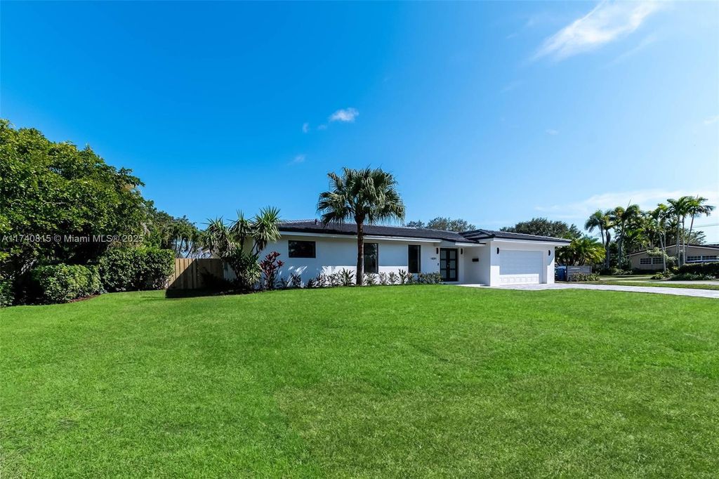 Property photo 3 of 41 <Alttext/>