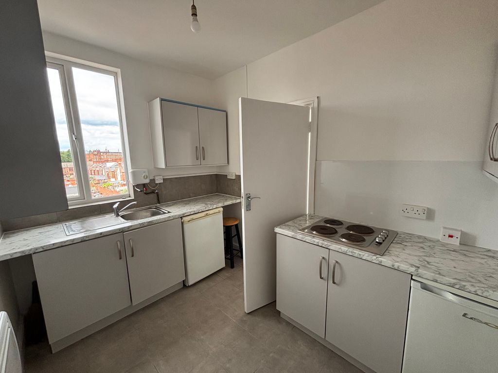Property photo 1 of 4
