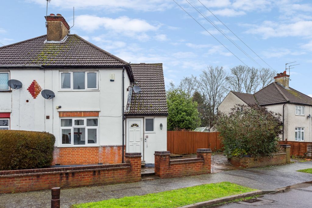 Property photo 1 of 12