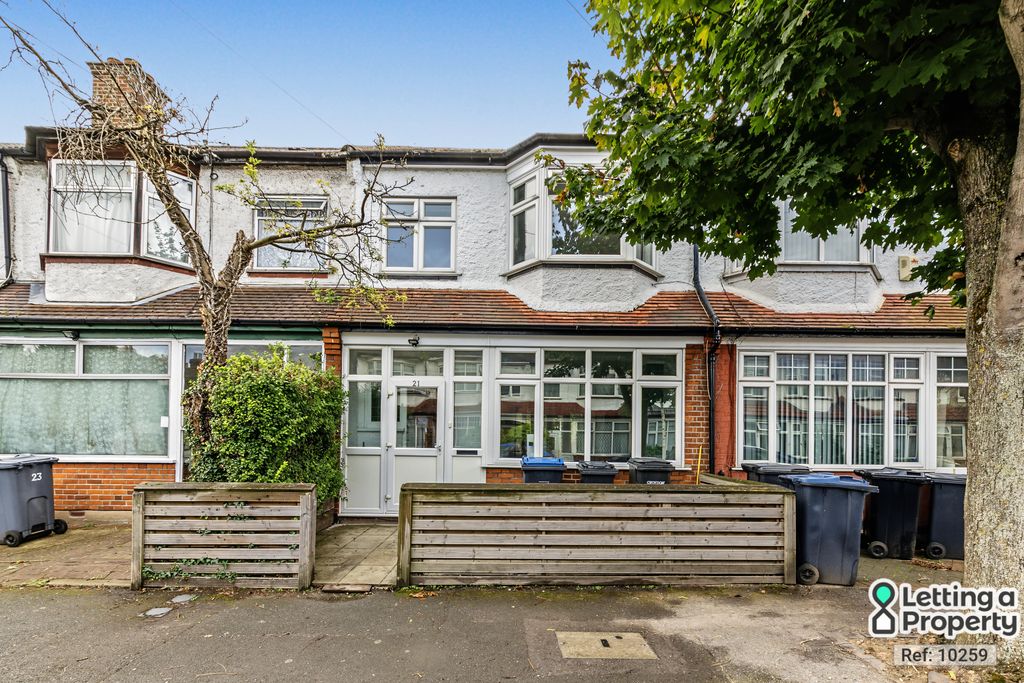 Property photo 1 of 13