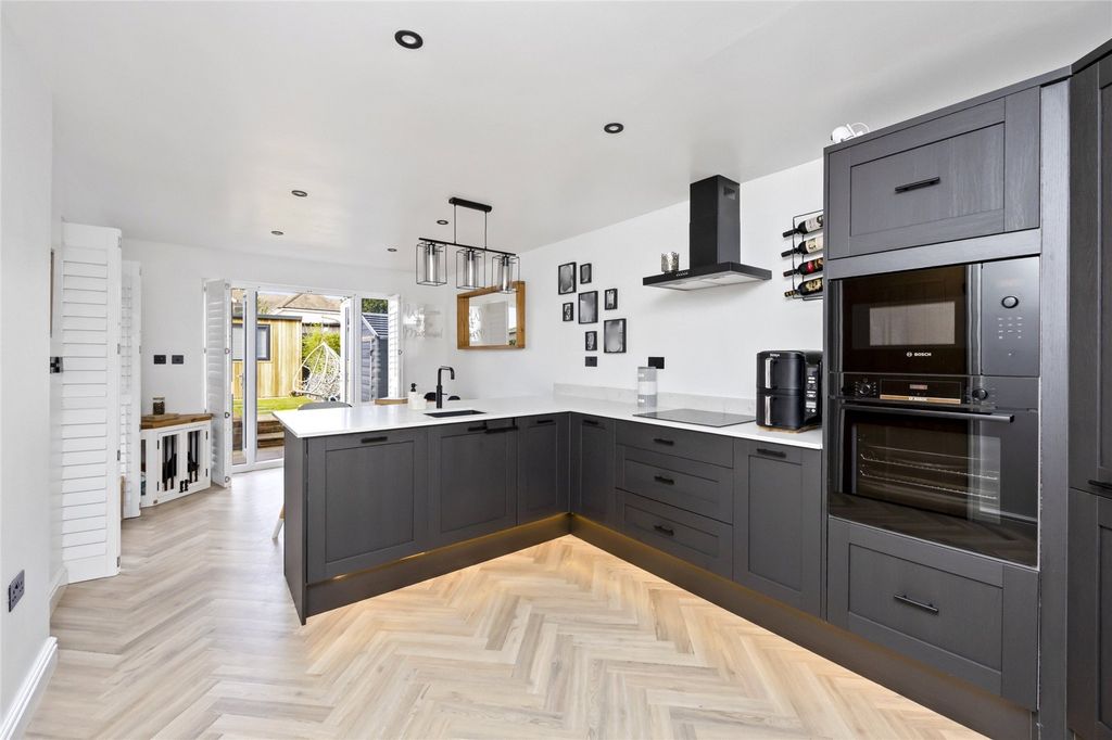 Property photo 2 of 20 Picture No. 03