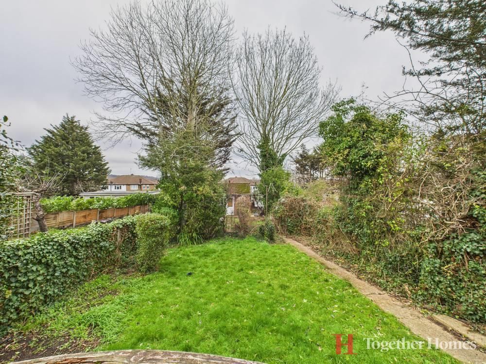 Property photo 3 of 16 Garden
