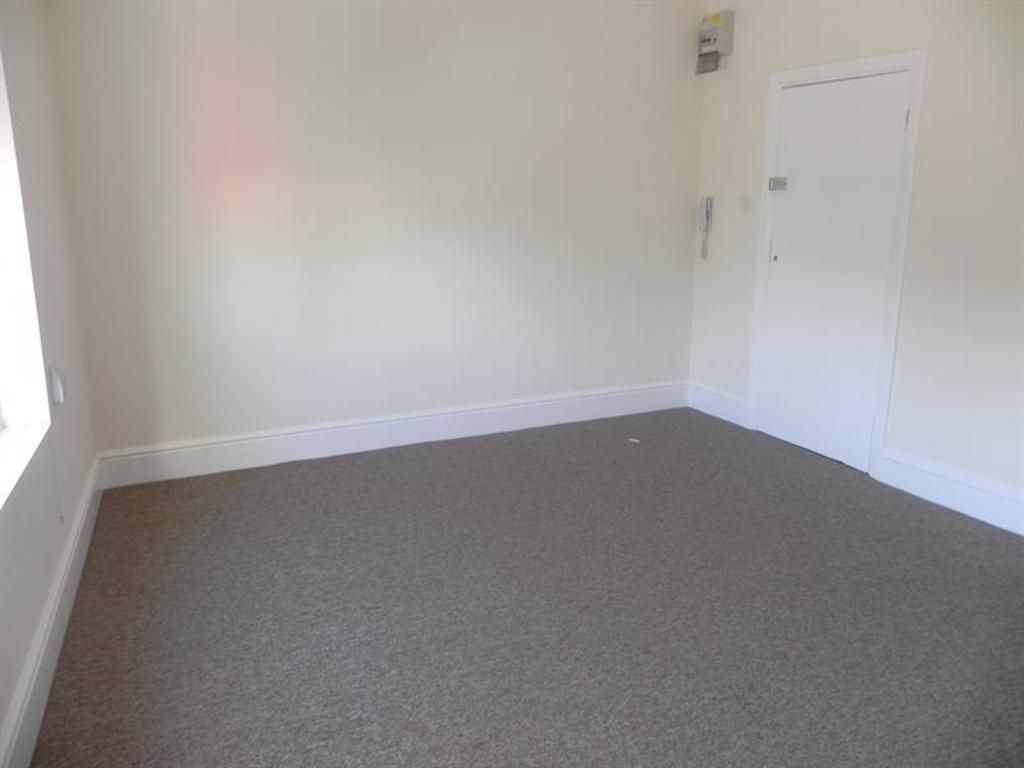 Property photo 2 of 2 Picture