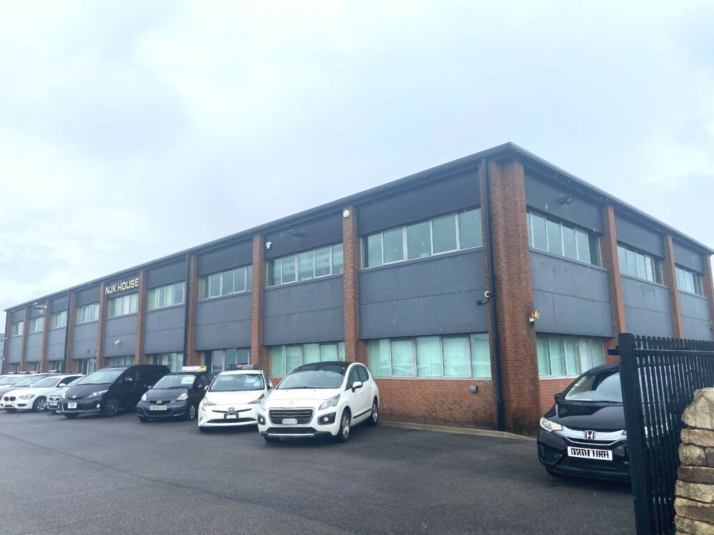 Property photo 1 of 4