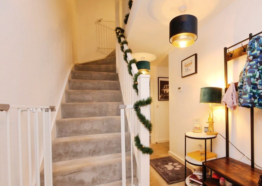 Property photo 3 of 23