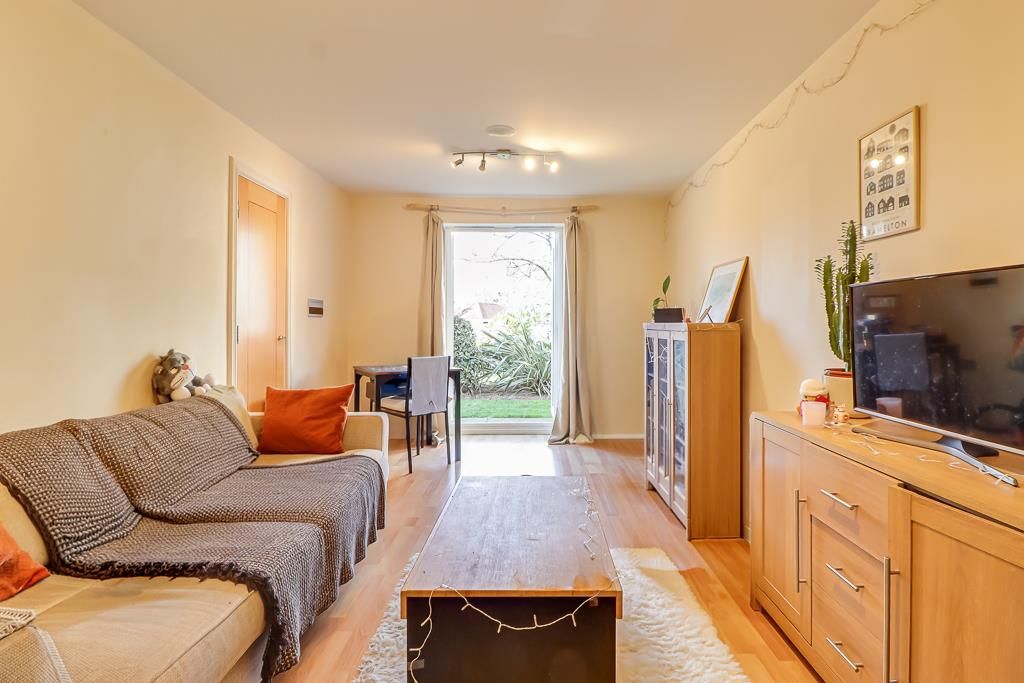 Property photo 2 of 19 Lounge/Diner