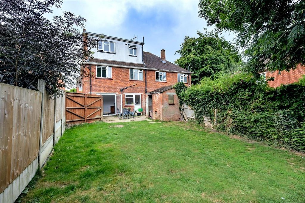 Property photo 2 of 25 60, Crows (21).Jpg