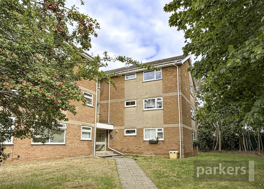 Property photo 1 of 14 External