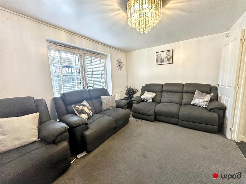 Property photo 2 of 8 Img_1198 1.Jpg