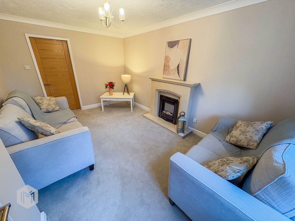 Property photo 3 of 17 Picture No. 37