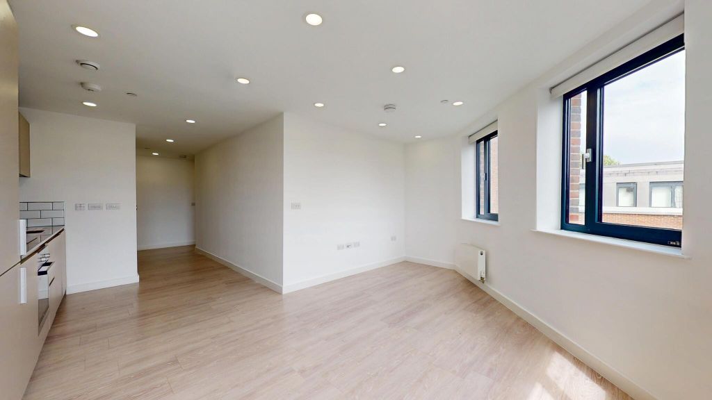 Property photo 1 of 26 Living Room
