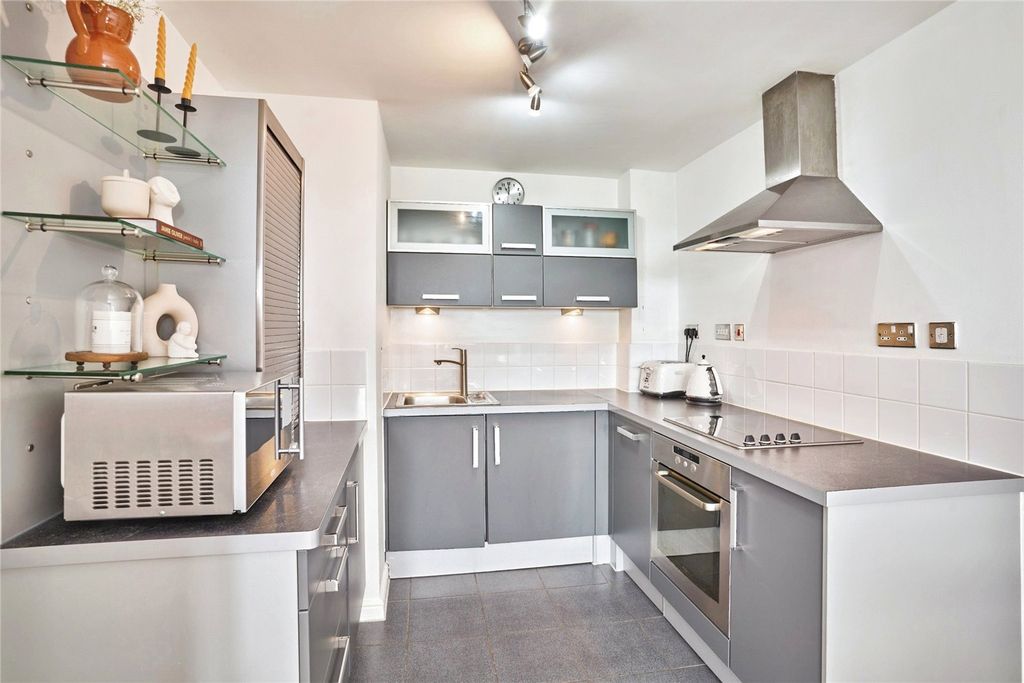 Property photo 1 of 10 Picture No. 35