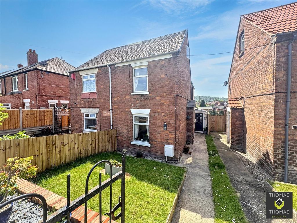 Property photo 1 of 13