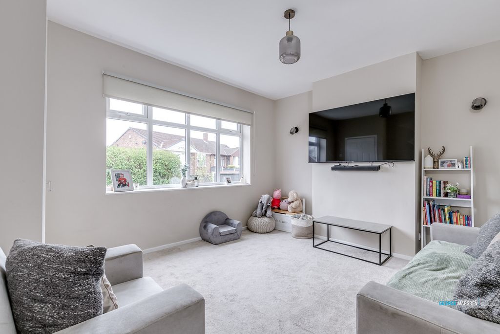 Property photo 3 of 24