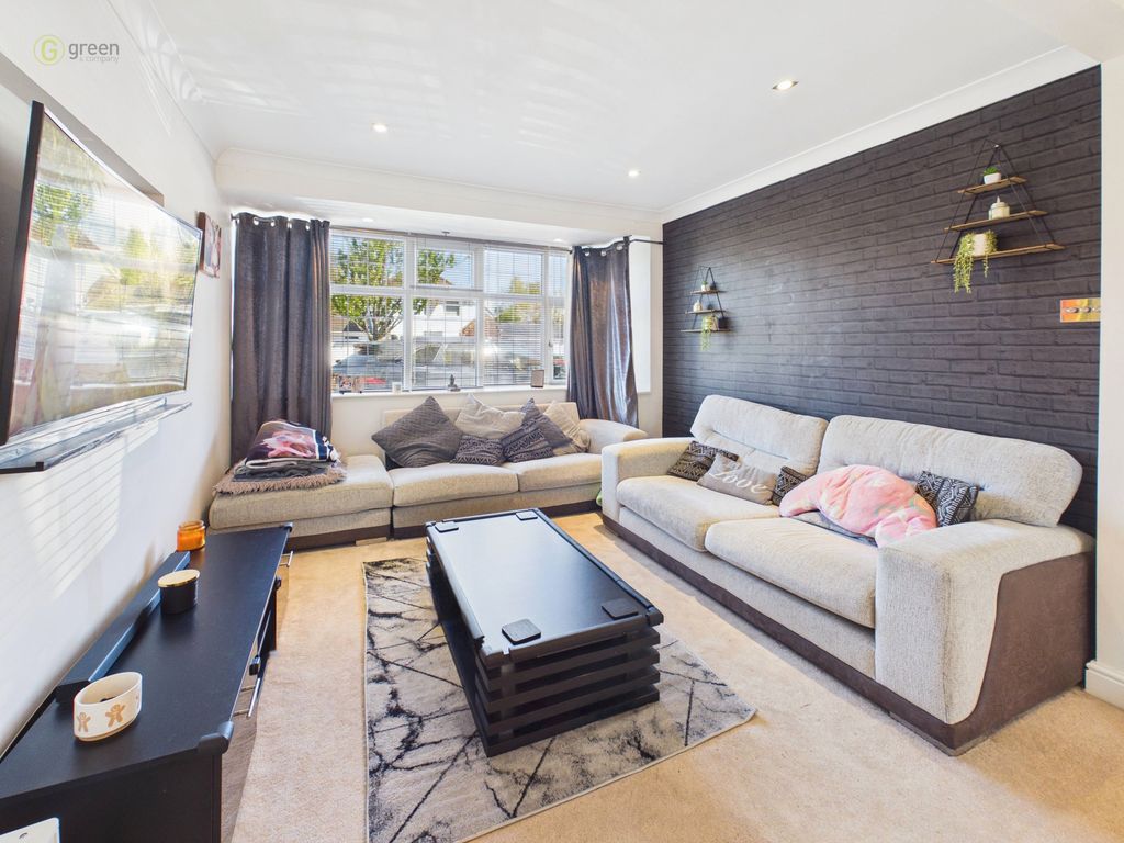 Property photo 3 of 21 A7c183B6699d4B19A9610E139482ce4F100Cam03830G0Pr0308Still025Copy