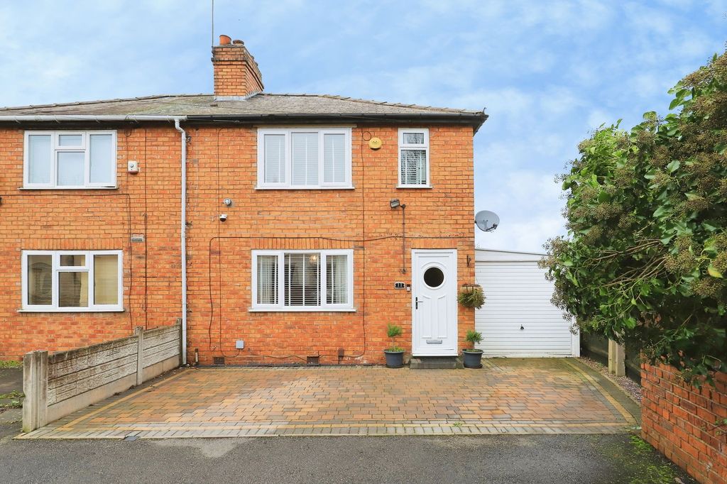 Property photo 1 of 21