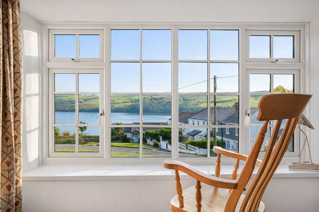 Property photo 1 of 27