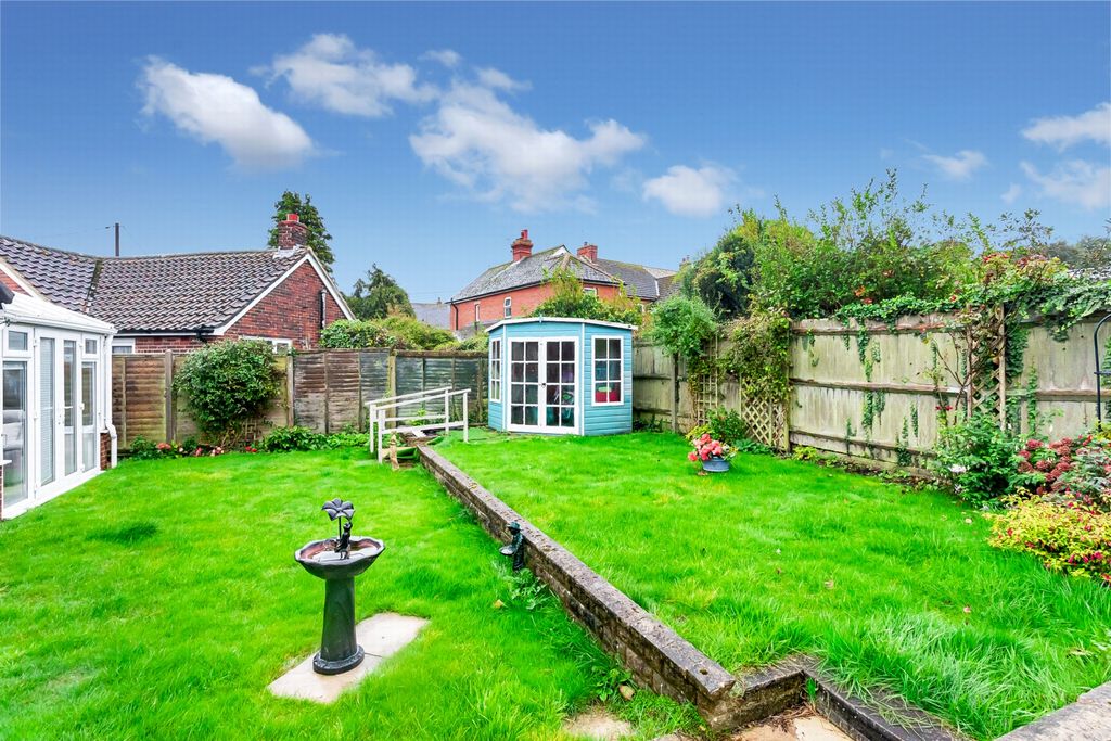 Property photo 2 of 24 Garden