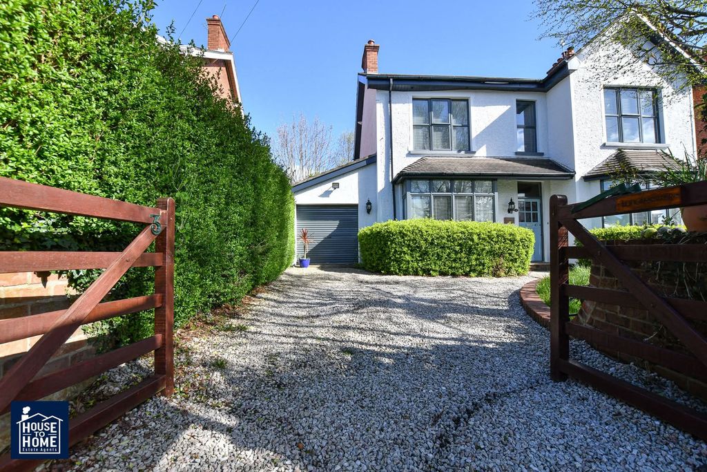 Property photo 2 of 44