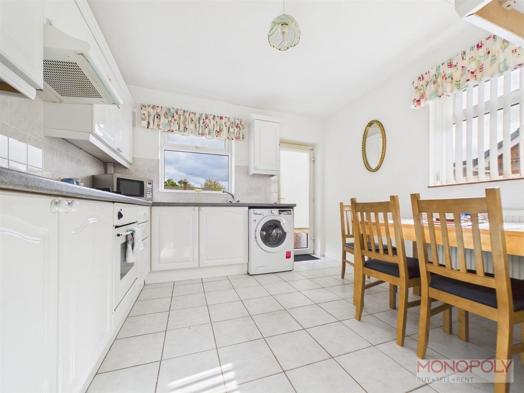 Property photo 2 of 14 Cam03815G0-Pr0341-Still003.Jpg
