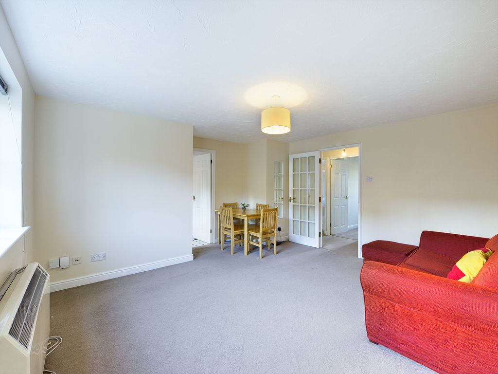 Property photo 2 of 9