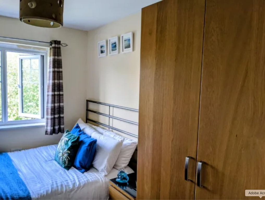 Property photo 1 of 10 Cover