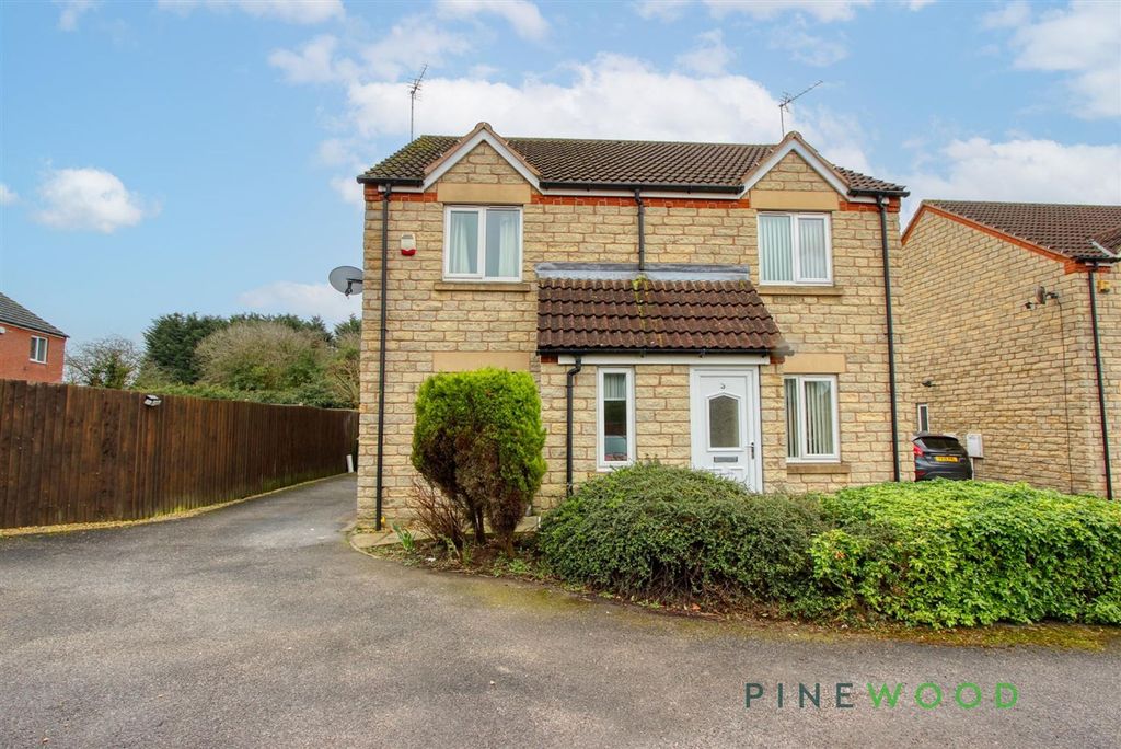 Property photo 1 of 12 Front