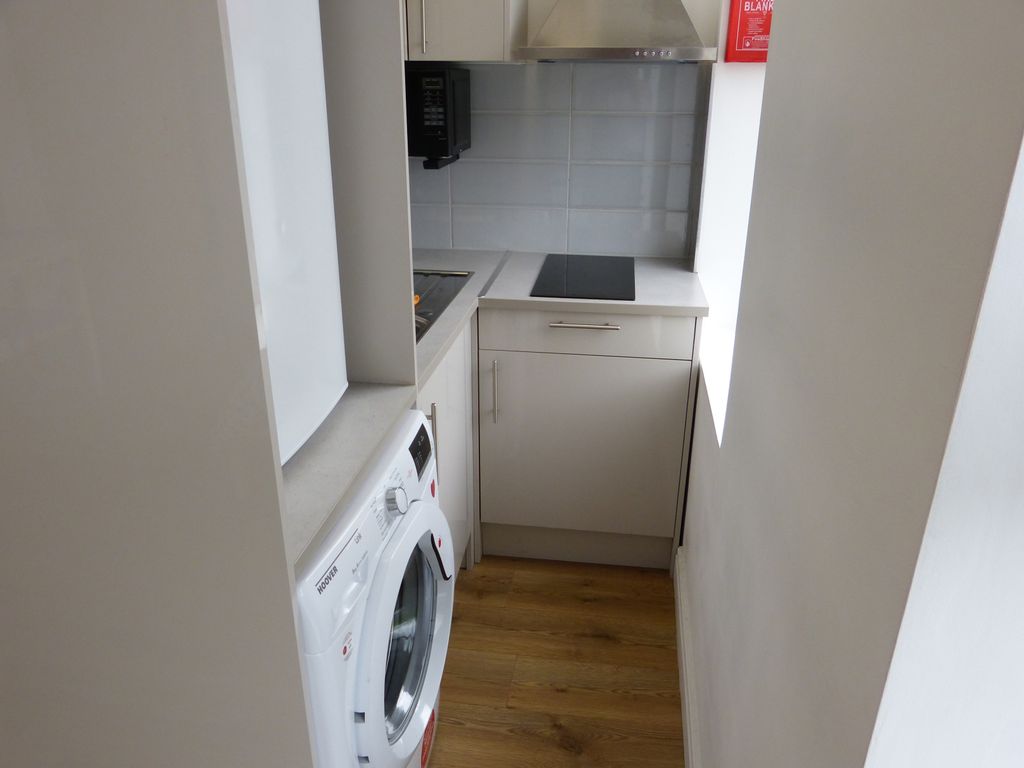 Property photo 3 of 5 Gallery