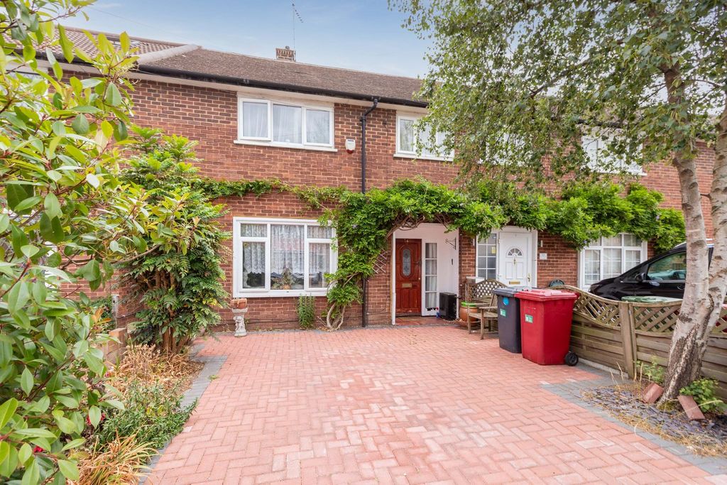 Property photo 1 of 15