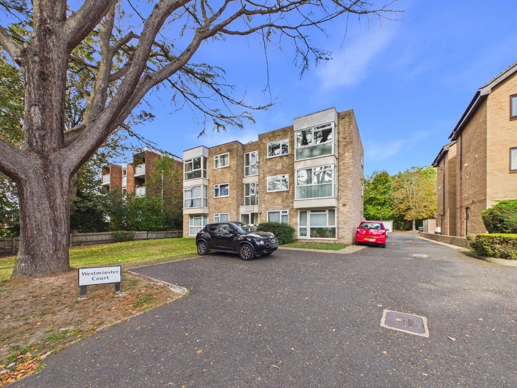 Property photo 1 of 9 5695721