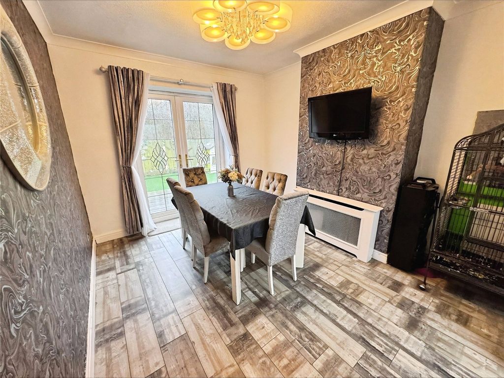 Property photo 3 of 16 Picture No. 02