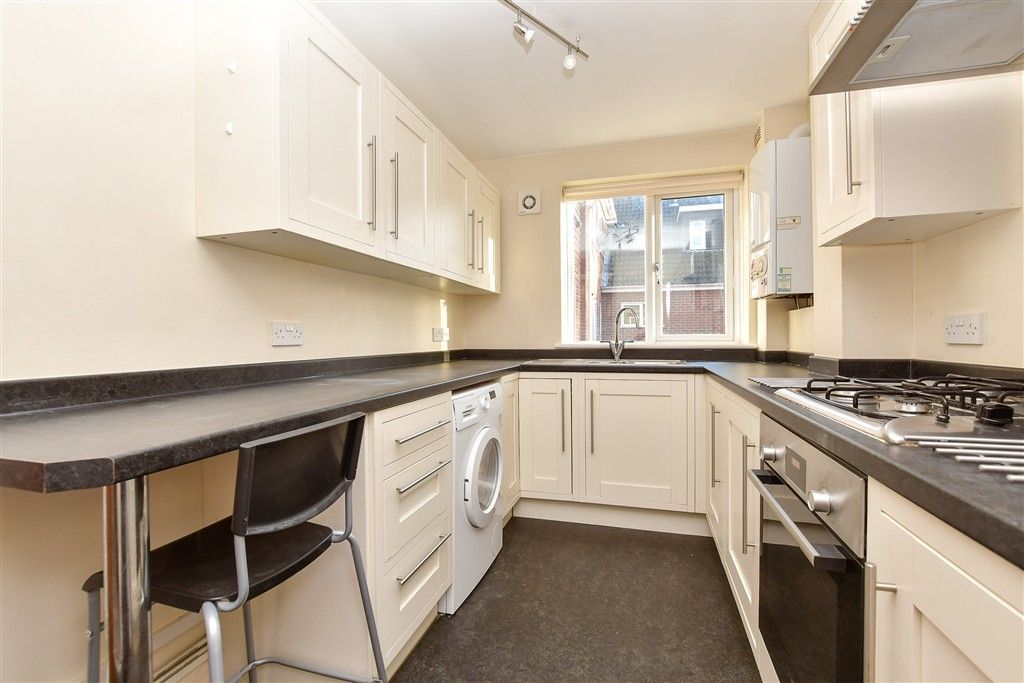 Property photo 2 of 16 Kitchen