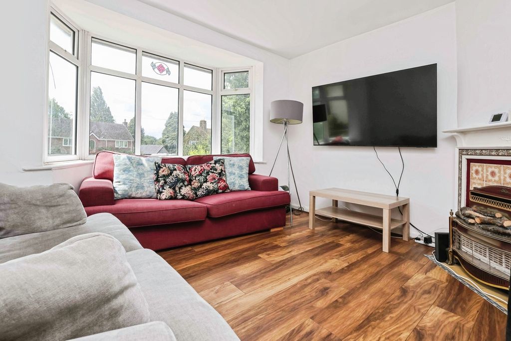 Property photo 2 of 15 Pbox-Img.Jpg