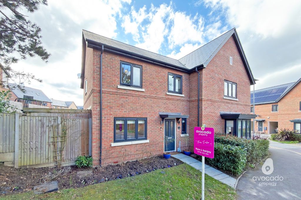 Property photo 1 of 17 4857641